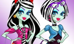 Monster High Dress Up image