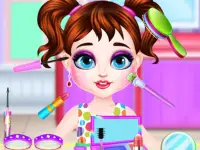 Baby Taylor Mall Shopping image
