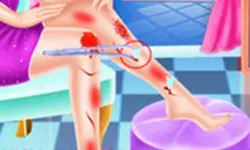 Girl Bike Accident Love - Makeover & Dressup image